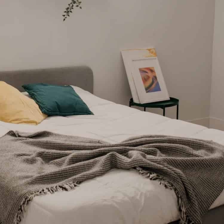 1420 W 46th Ave — student accommodation in Burnaby
