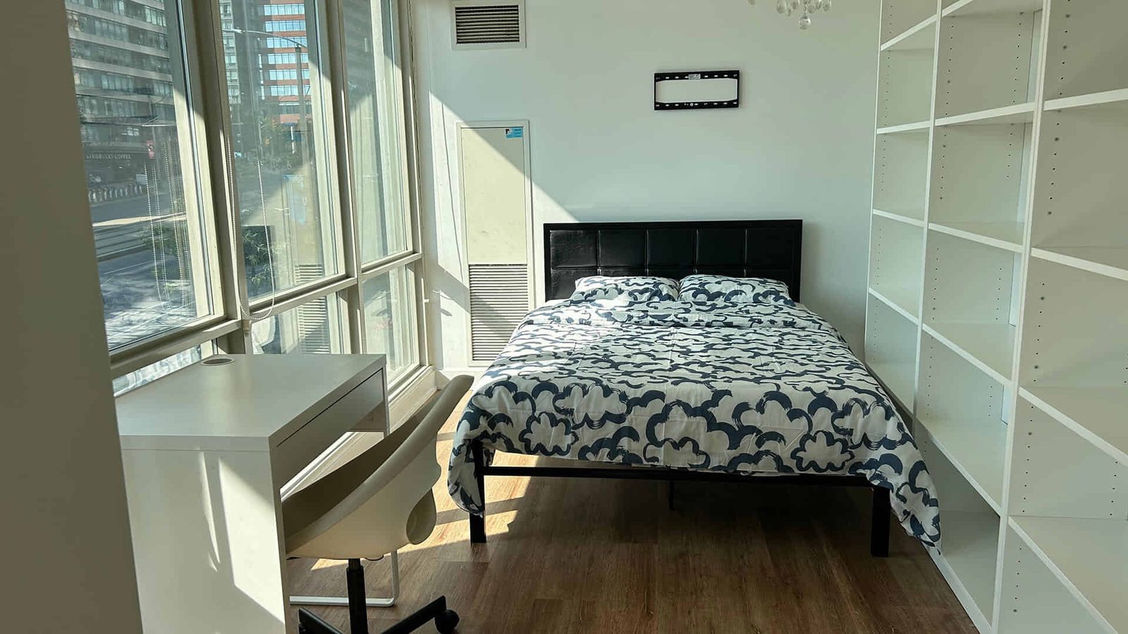Liwinco Waterfront — student accommodation in Toronto
