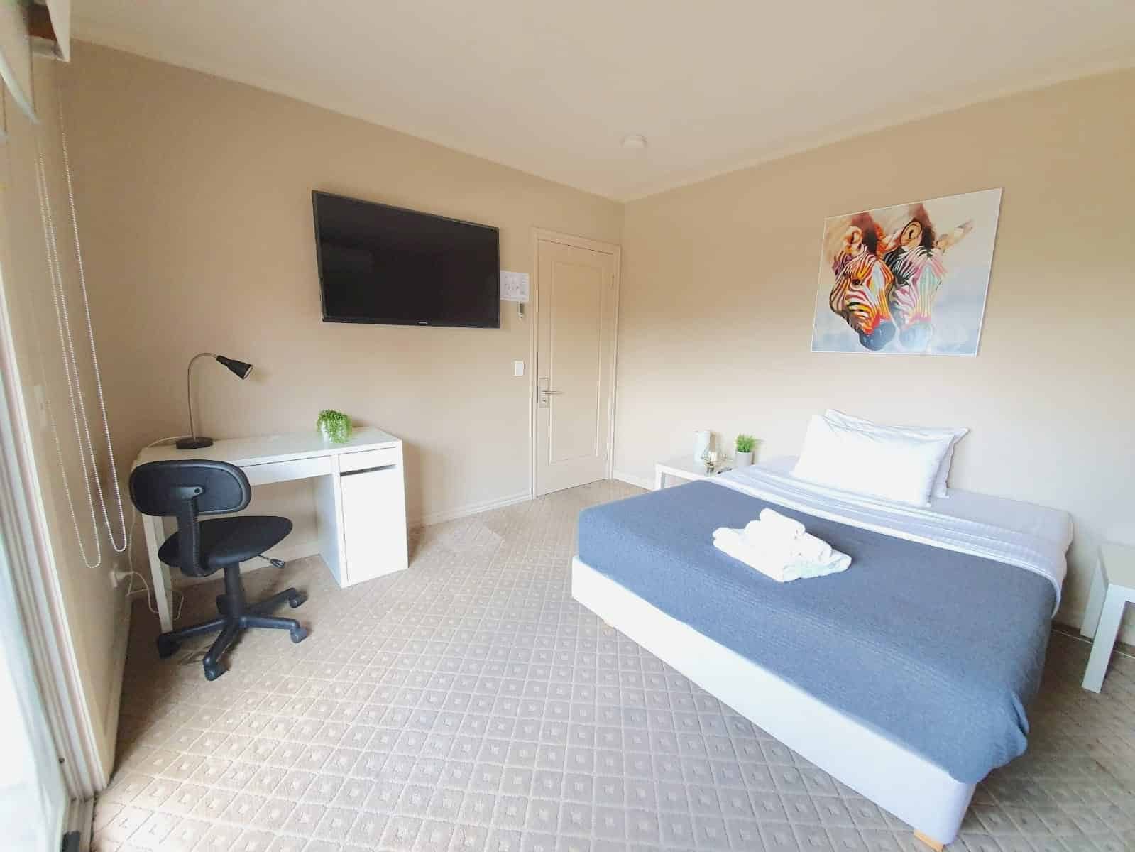 228 Glenlyon Rd Brunswick — student accommodation in Melbourne