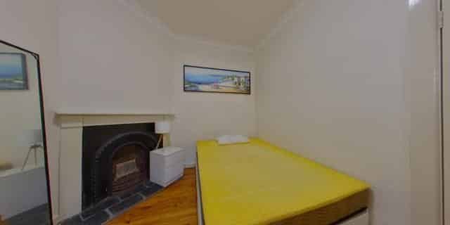 Room in a 5 Bedroom Apartment, 59 Little Mount St — student accommodation in Sydney