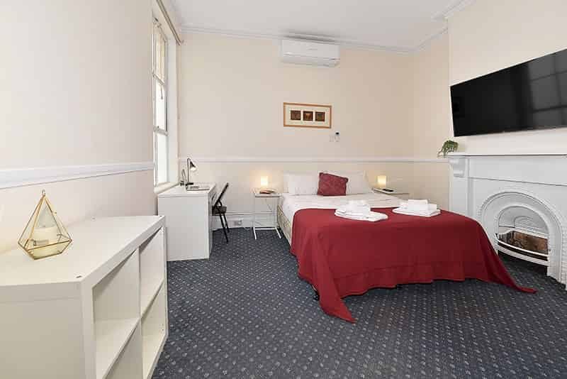 206 Drummond St Carlton — student accommodation in Melbourne