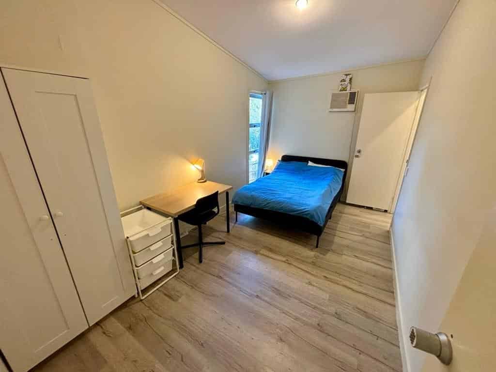 Room in a 4 Bedroom Apartment, 18B Brigalow Street, Paddington, Brisbane City — student accommodation in Brisbane