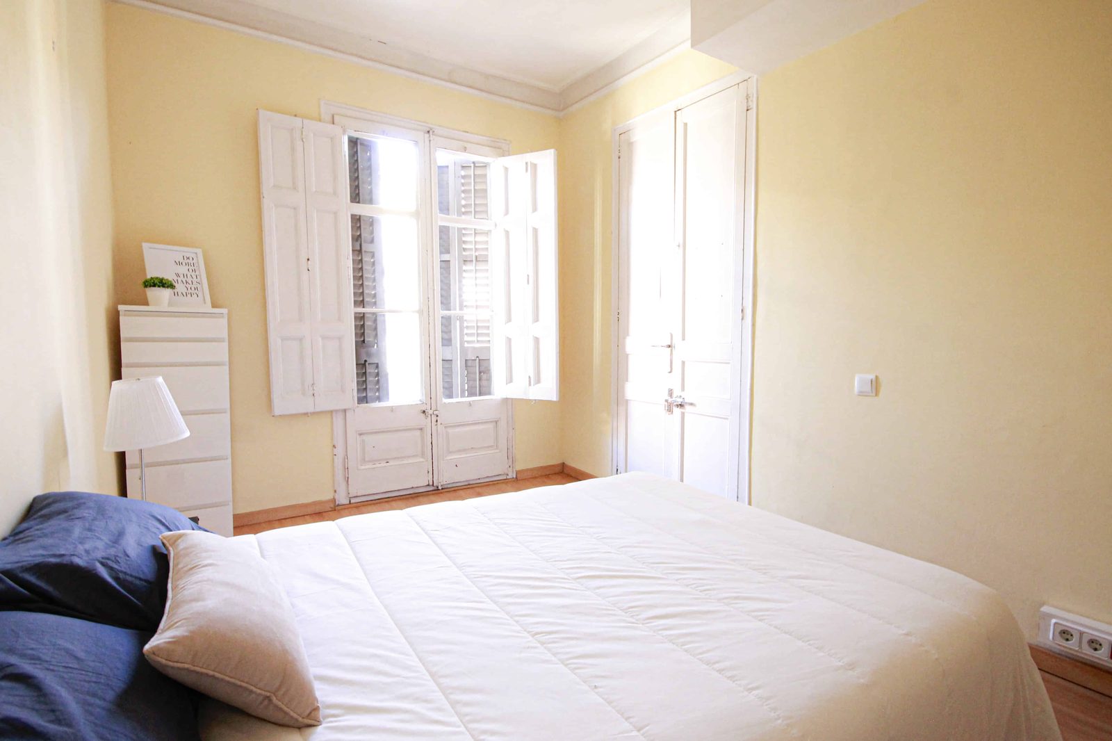Carrer D'Aribau 153 4-1 — student accommodation in Barcelona