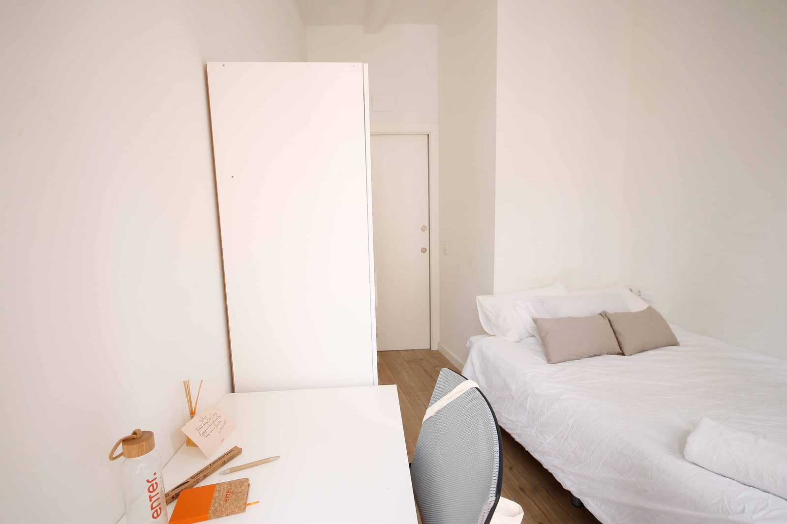 Poeta Cabanyes 14 1-1 Izquierdo — student accommodation in Barcelona