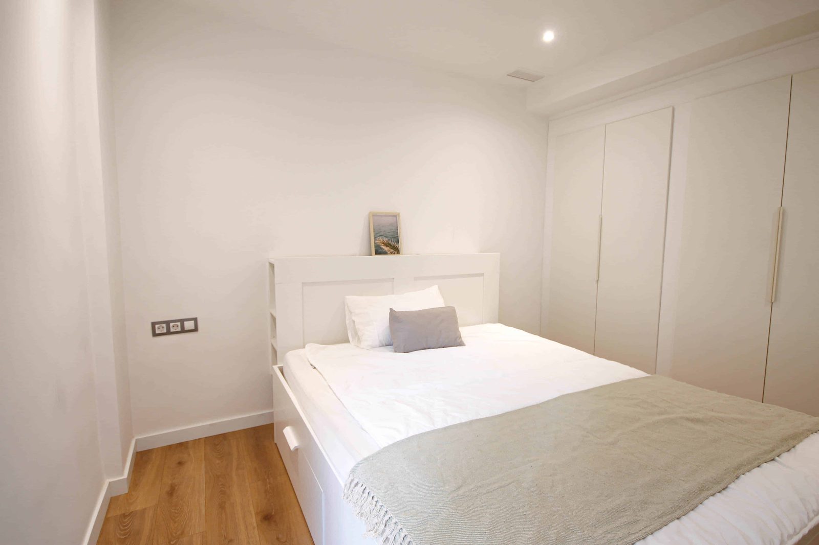 Carrer De L'Equador 77 2-4 Les Corts — student accommodation in Barcelona