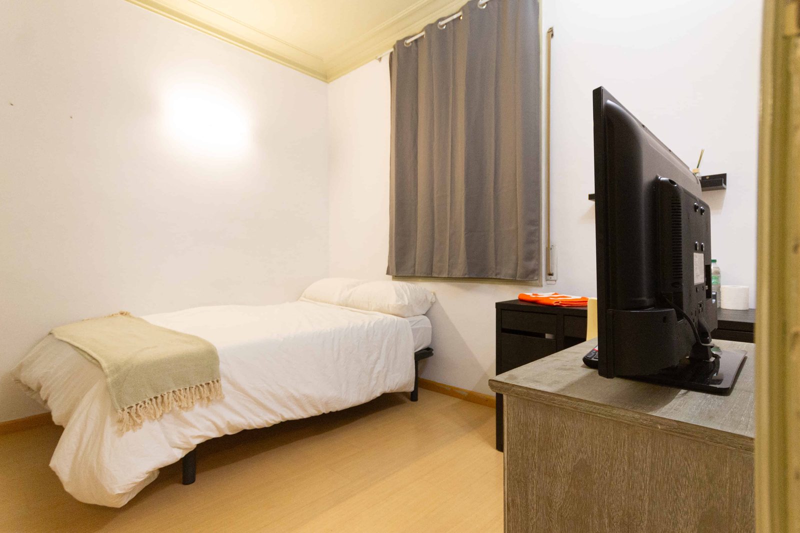 C/ De Muntaner, 511 1-2 Sarrià-Sant Gervasi — student accommodation in Barcelona