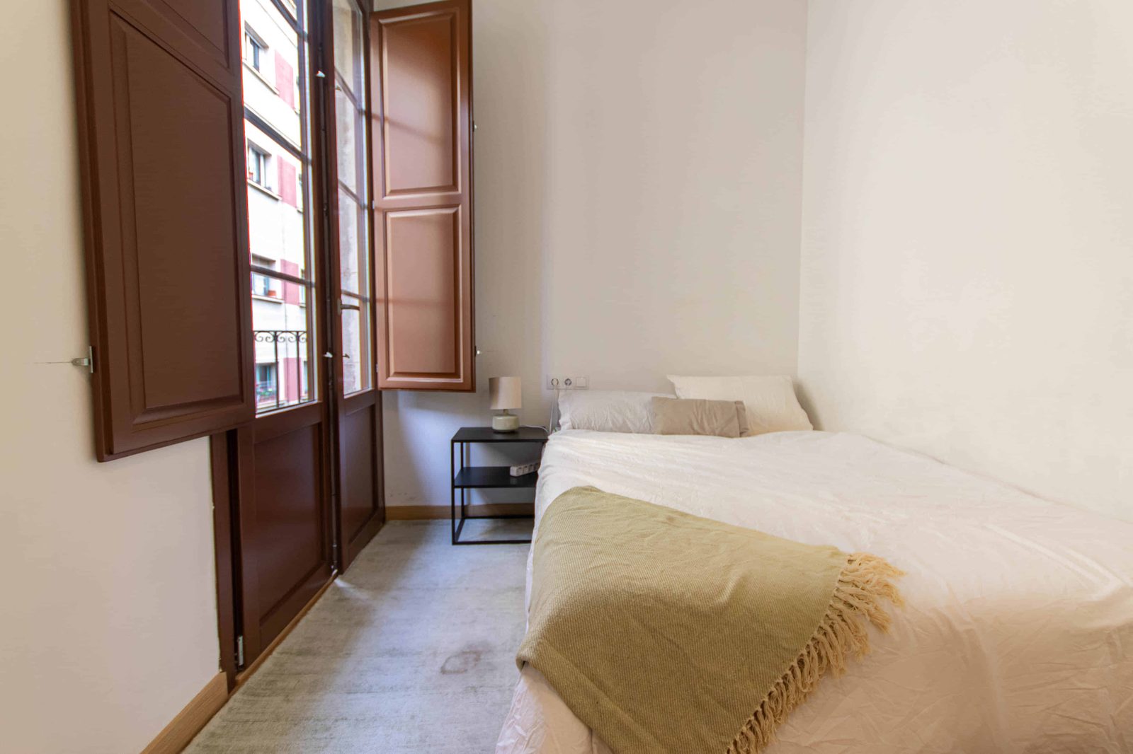 Carrer De Santa Madrona 27 2º Ciutat Vella — student accommodation in Barcelona