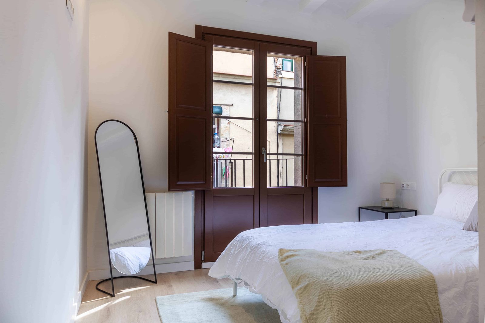 Carrer De Santa Madrona 27 4 Ciutat Vella — student accommodation in Barcelona
