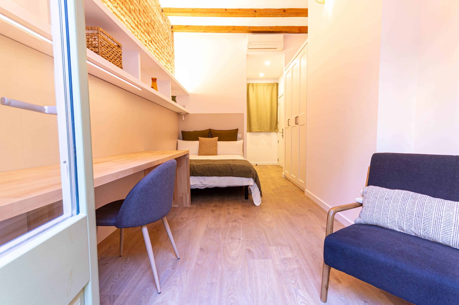 C/ De L'Espanya Industrial 8 Sants-Montjuïc - EIF3A2 — student accommodation in Barcelona