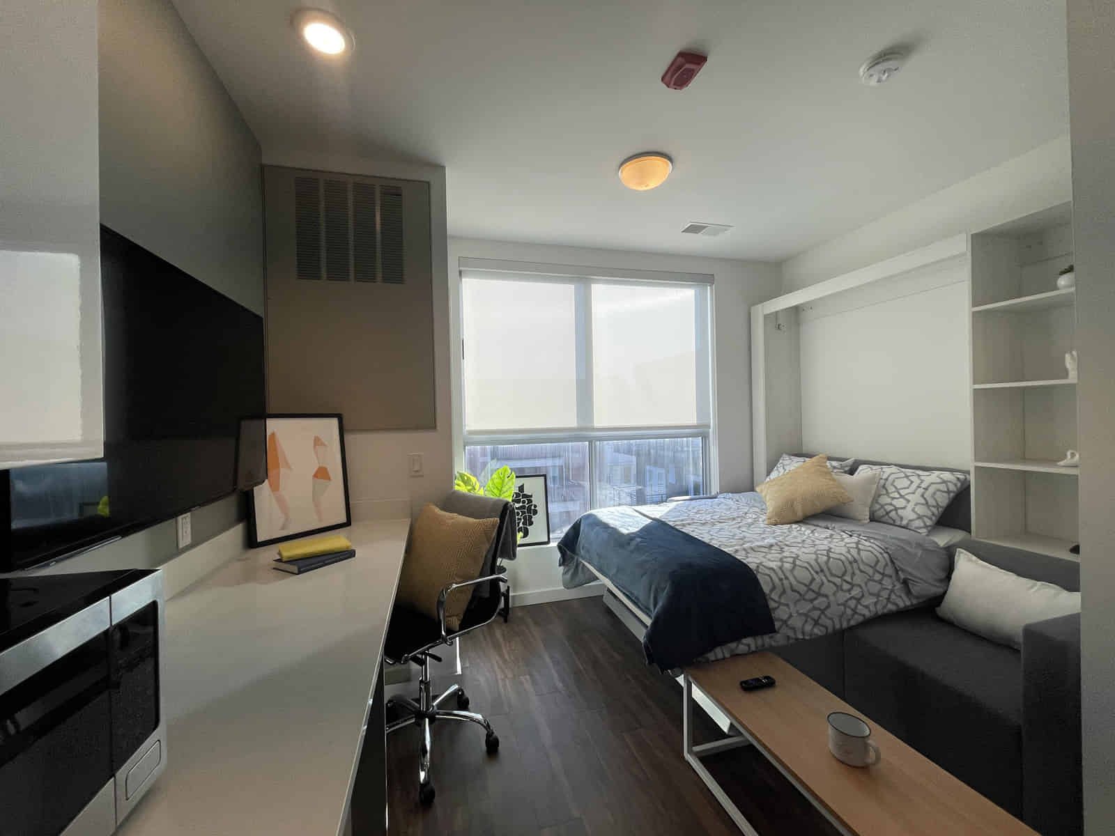 501 S. Sixth — student accommodation in Champaign