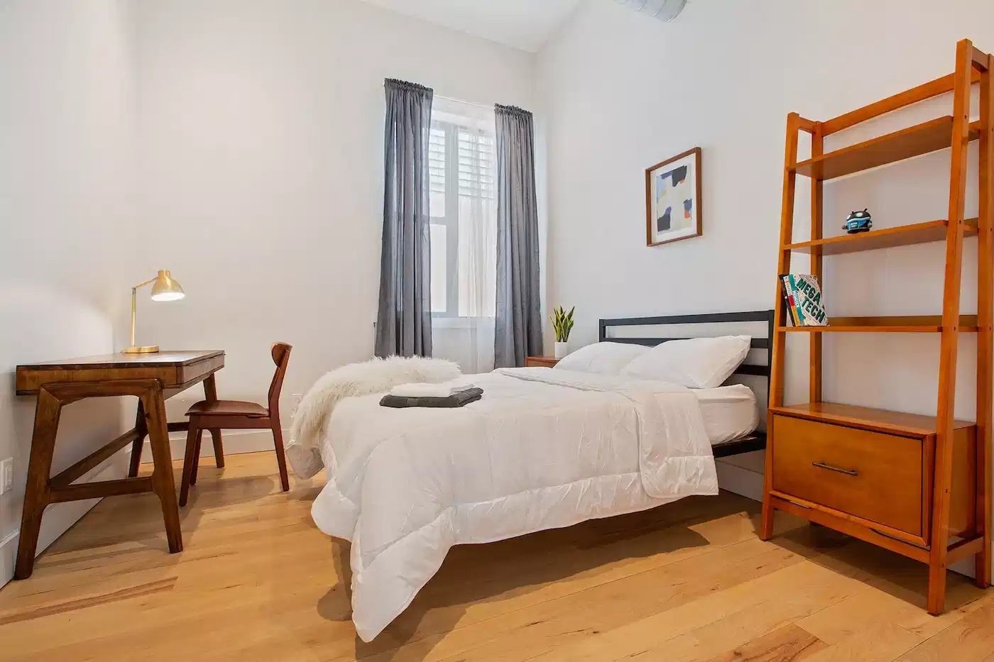 The Montrose Williamsburg House — student accommodation in New York City