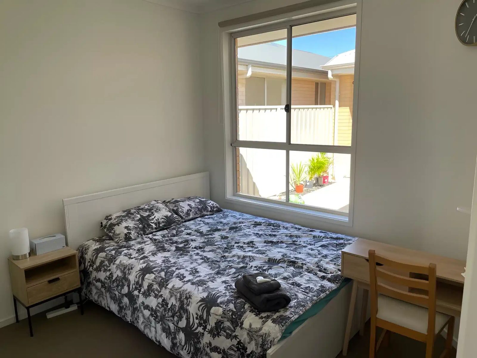 Room in a 4 Bedroom Apartment, 45A Emery Road, Campbelltown — student accommodation in Adelaide