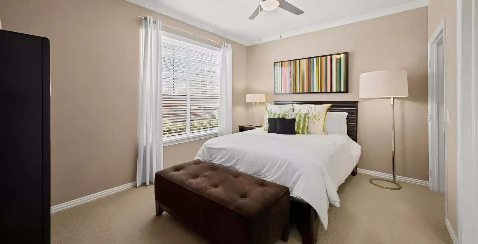 Lanesborough Apartments — student accommodation in Houston