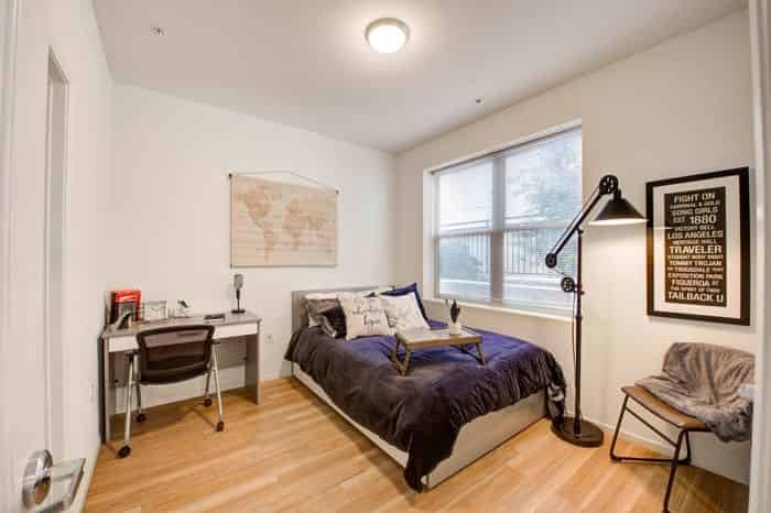 Icon Plaza — student accommodation in Los Angeles