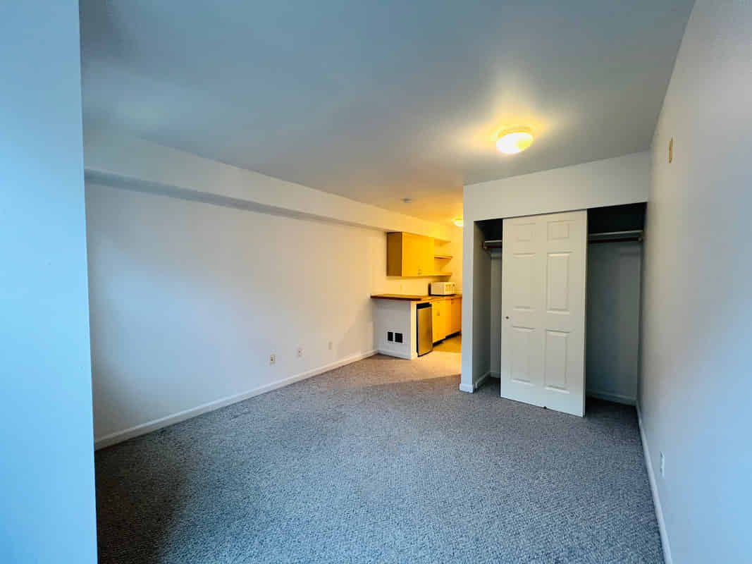 Sunrise Cascade — student accommodation in Seattle