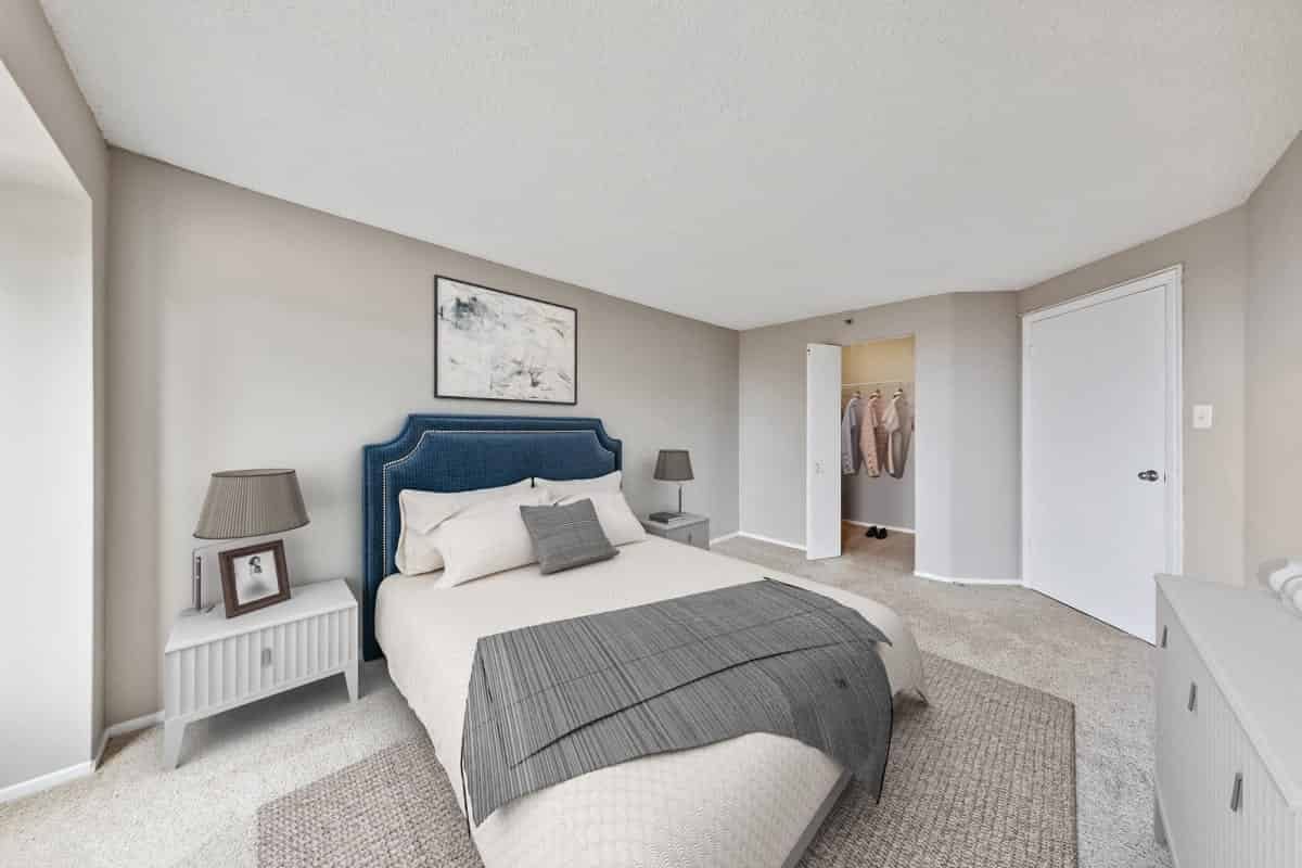 Axis Apartments & Lofts — student accommodation in Chicago