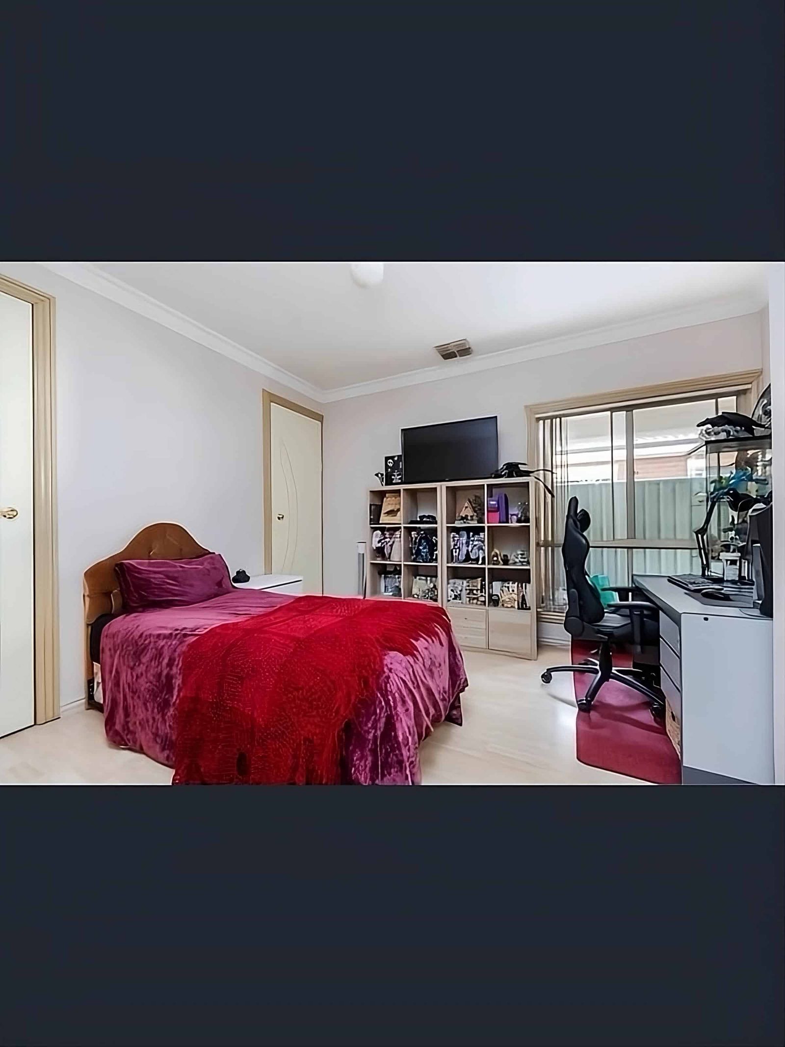 Room In A 8 Bedroom Apartment, 34 Innes Circuit, Mawson Lakes, City Of Salisbury — student accommodation in Adelaide