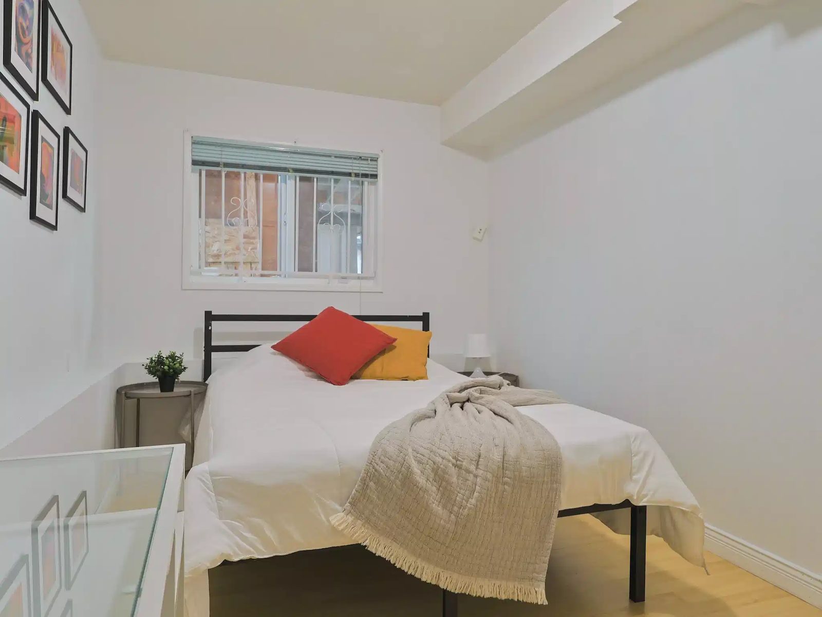 1066 E 55th Ave — student accommodation in Burnaby