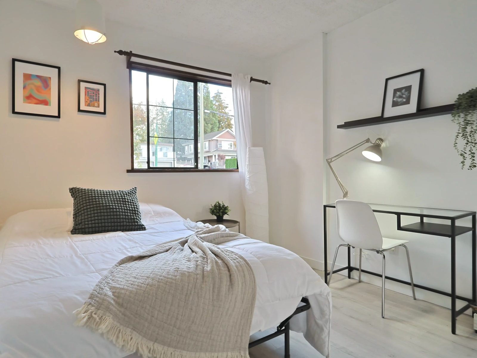 2133 Sperling Ave — student accommodation in Burnaby