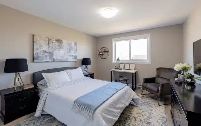 Woodroffe Place — student accommodation in Ottawa