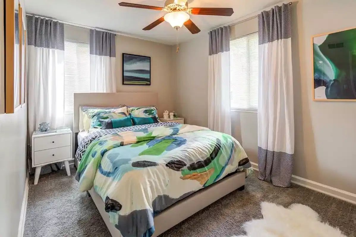 The Flats At Douglas — student accommodation in Toledo