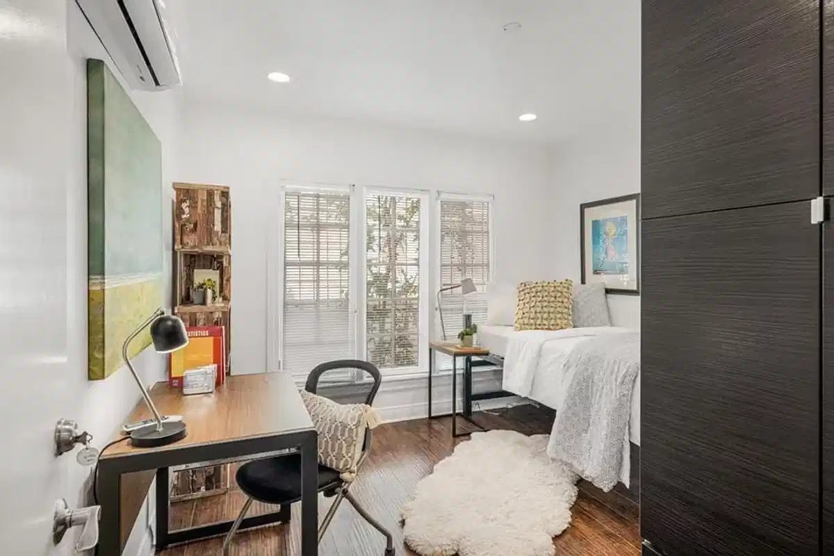 Vista Magnolia — student accommodation in Los Angeles