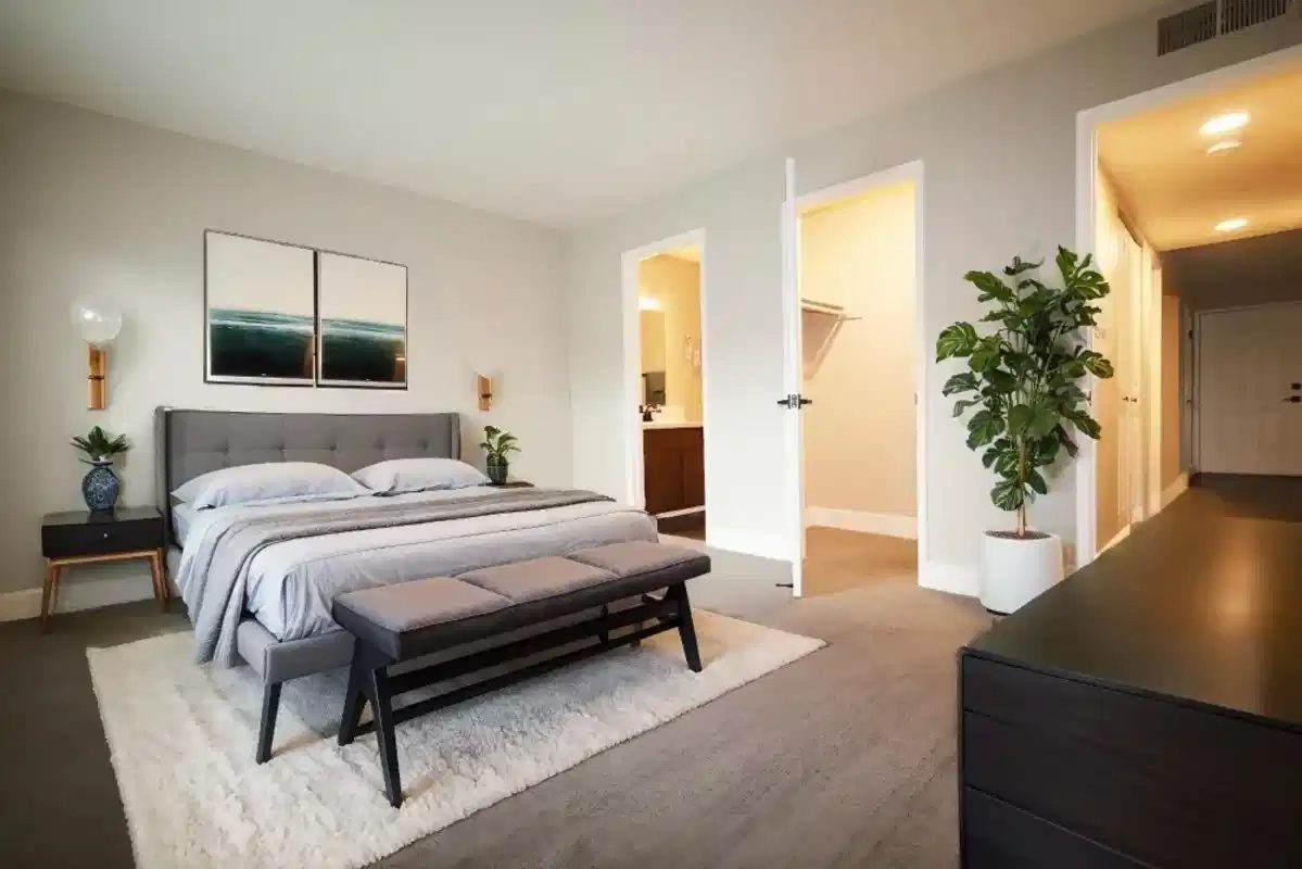 El Macero Apartments — student accommodation in Davis