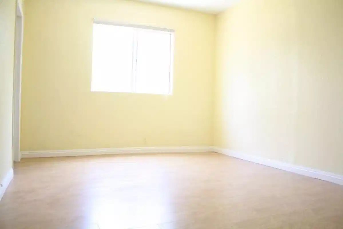 1280 W. Jefferson Blvd — student accommodation in Los Angeles