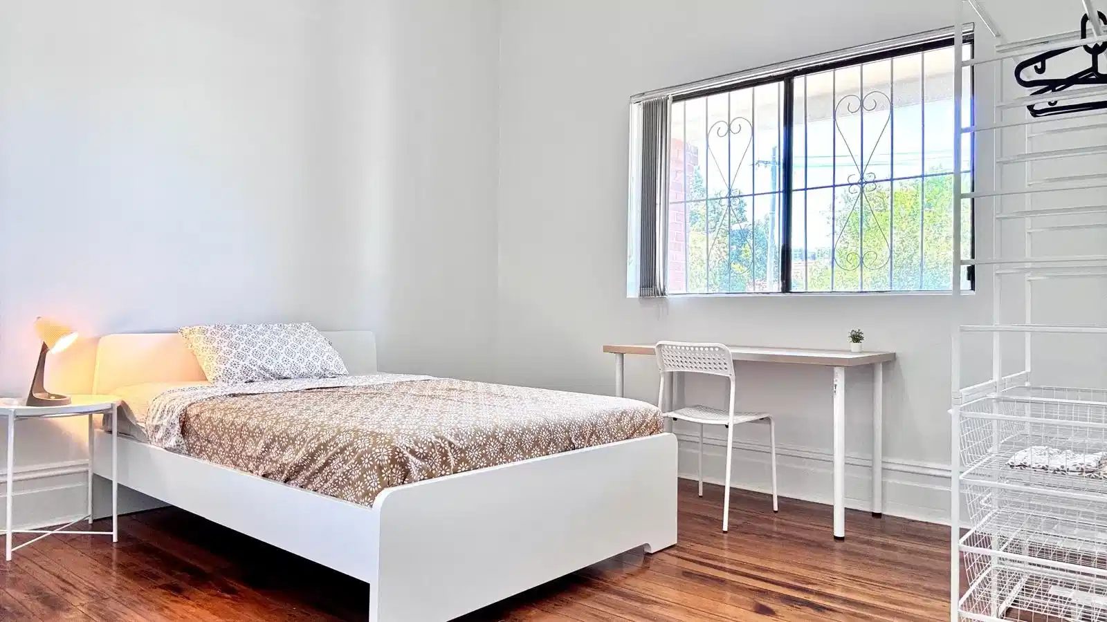 Room in a 5 Bedroom Apartment, Fore St, Canterbury — student accommodation in Sydney