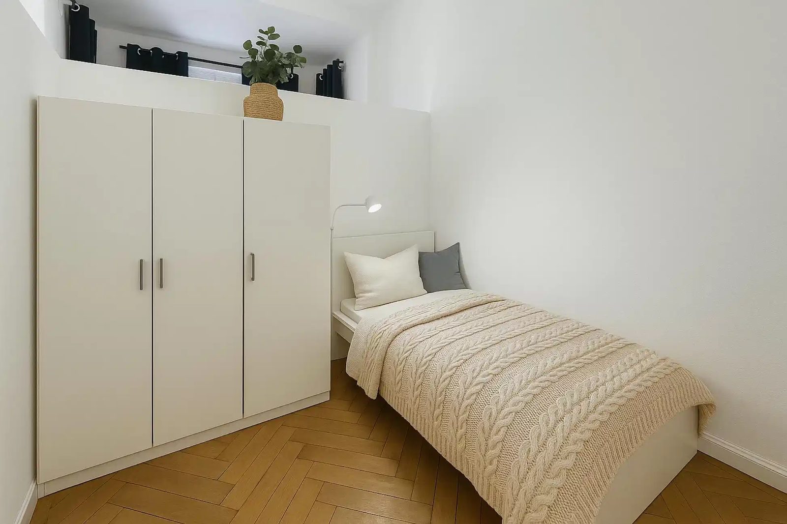 RM Königin-Elisabeth-Straße 1 — student accommodation in Berlin