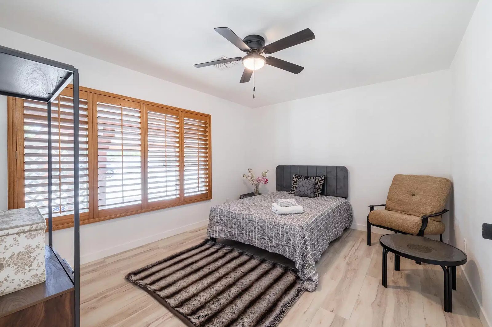 PDP 85053 — student accommodation in Glendale