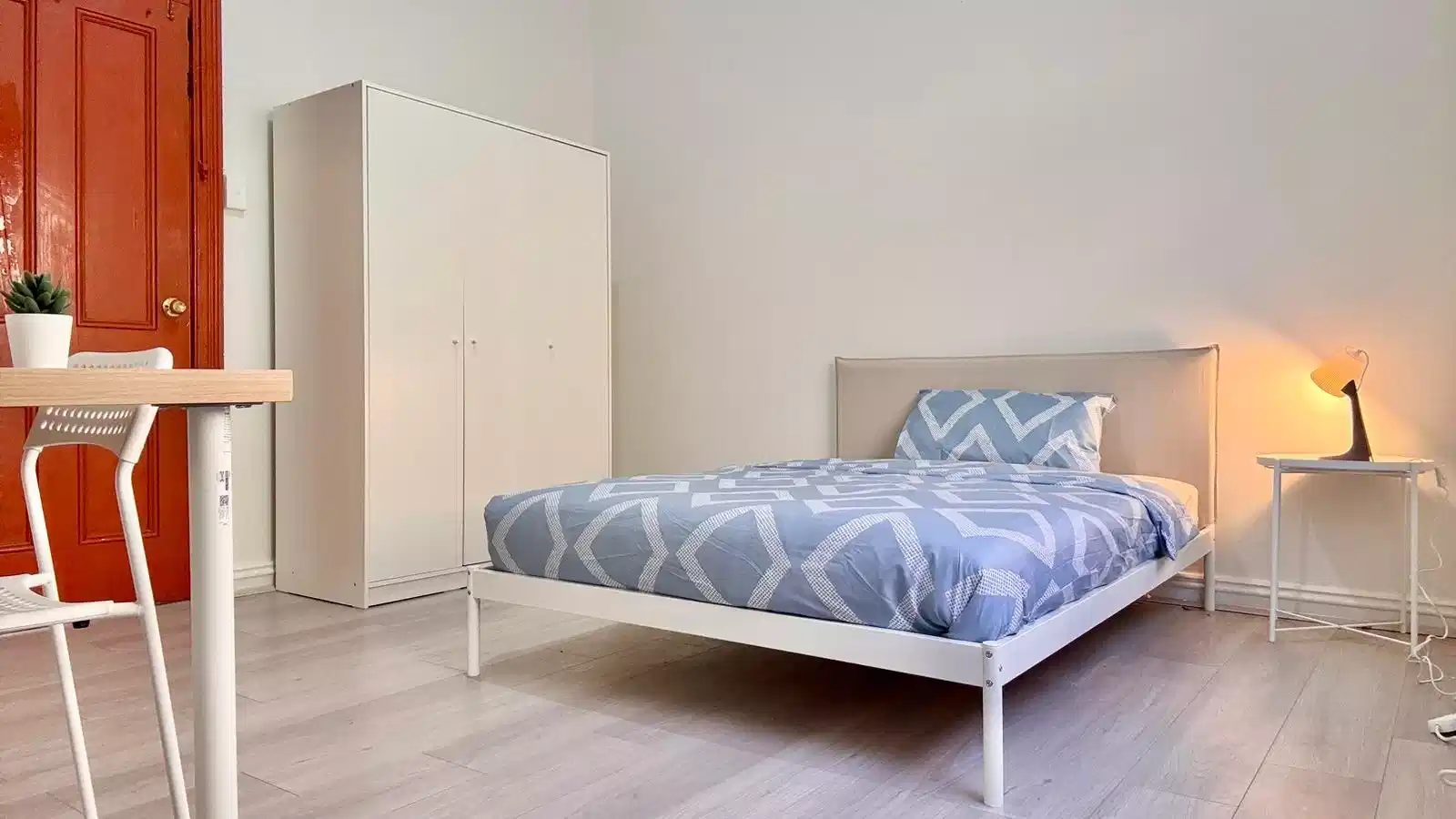 Room in a 4 Bedroom Apartment, Wollongong Rd, Arncliffe — student accommodation in Sydney