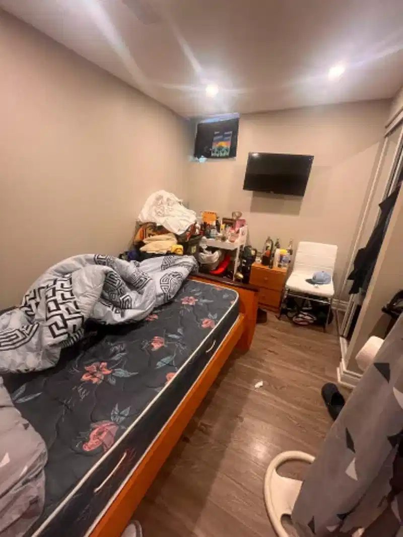 14 Charcoal Drive — student accommodation in Toronto