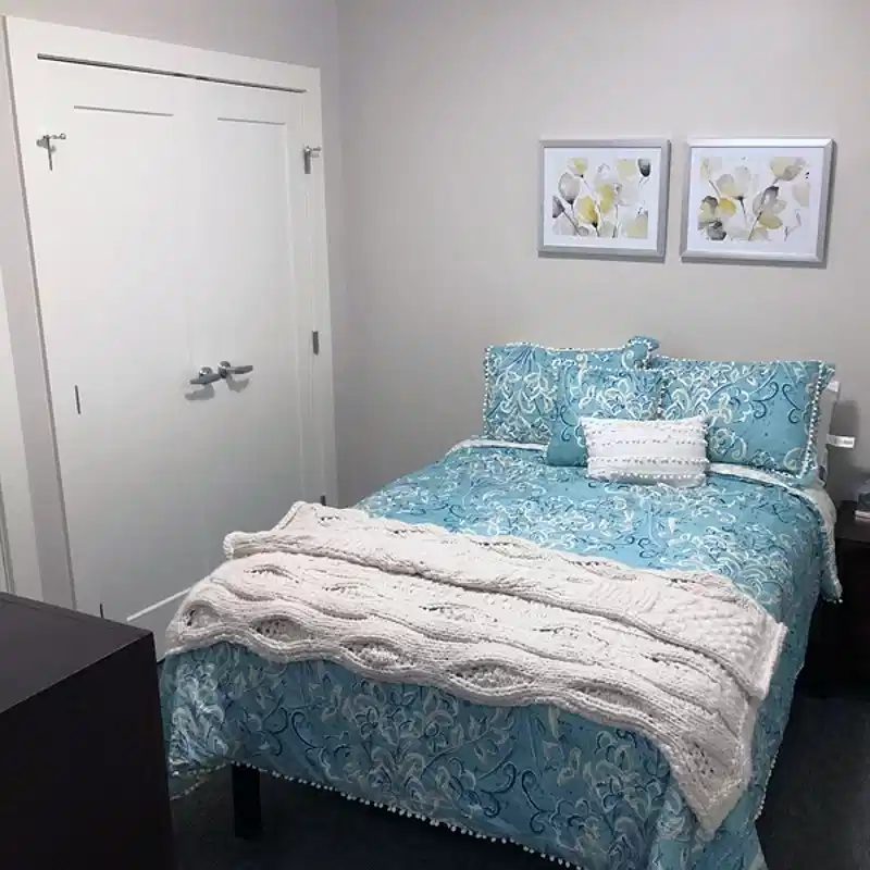 UnCommon Apartments — student accommodation in Syracuse