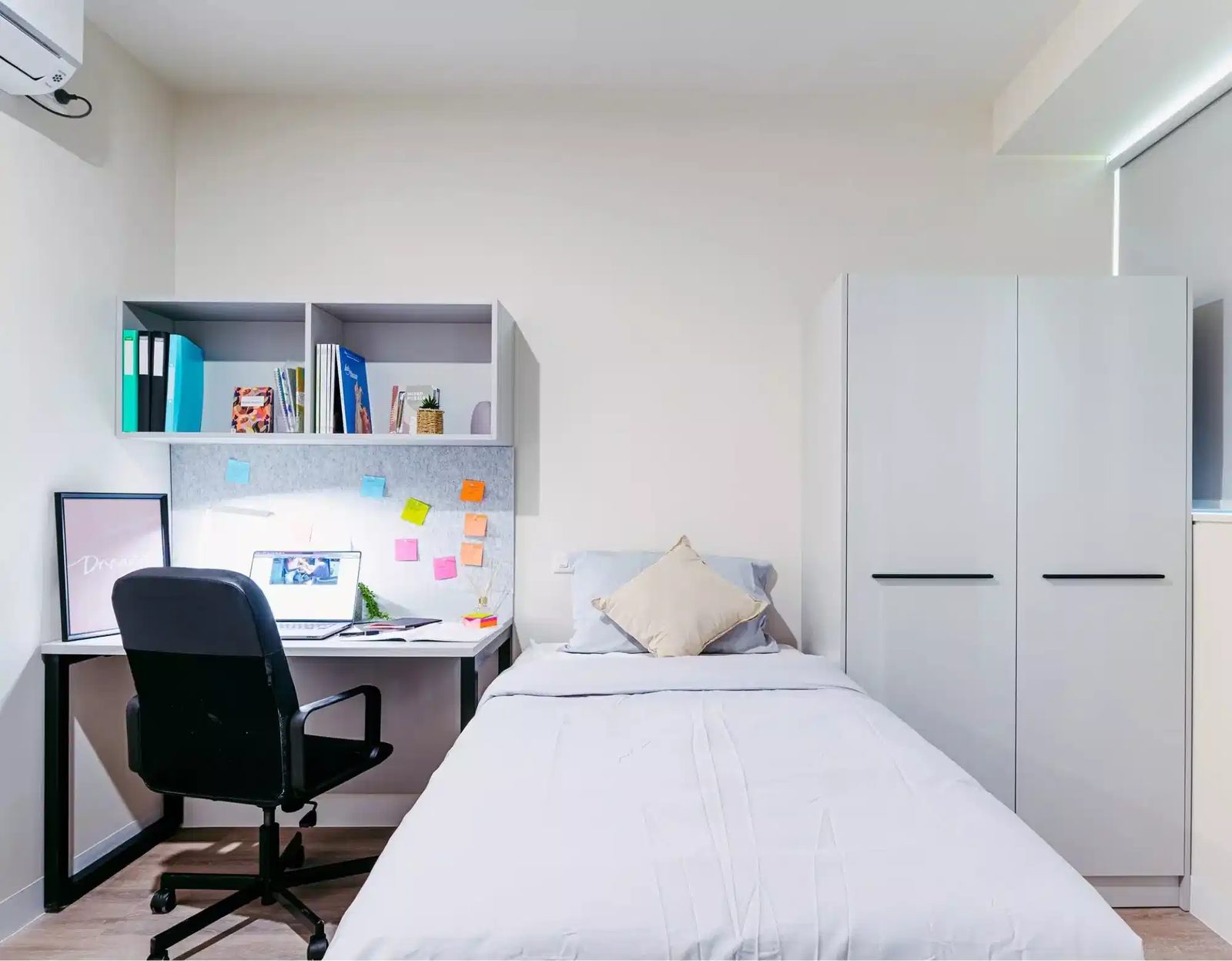 Accolade on Moore (Formerly Y Suites On Moore) — student accommodation in Canberra
