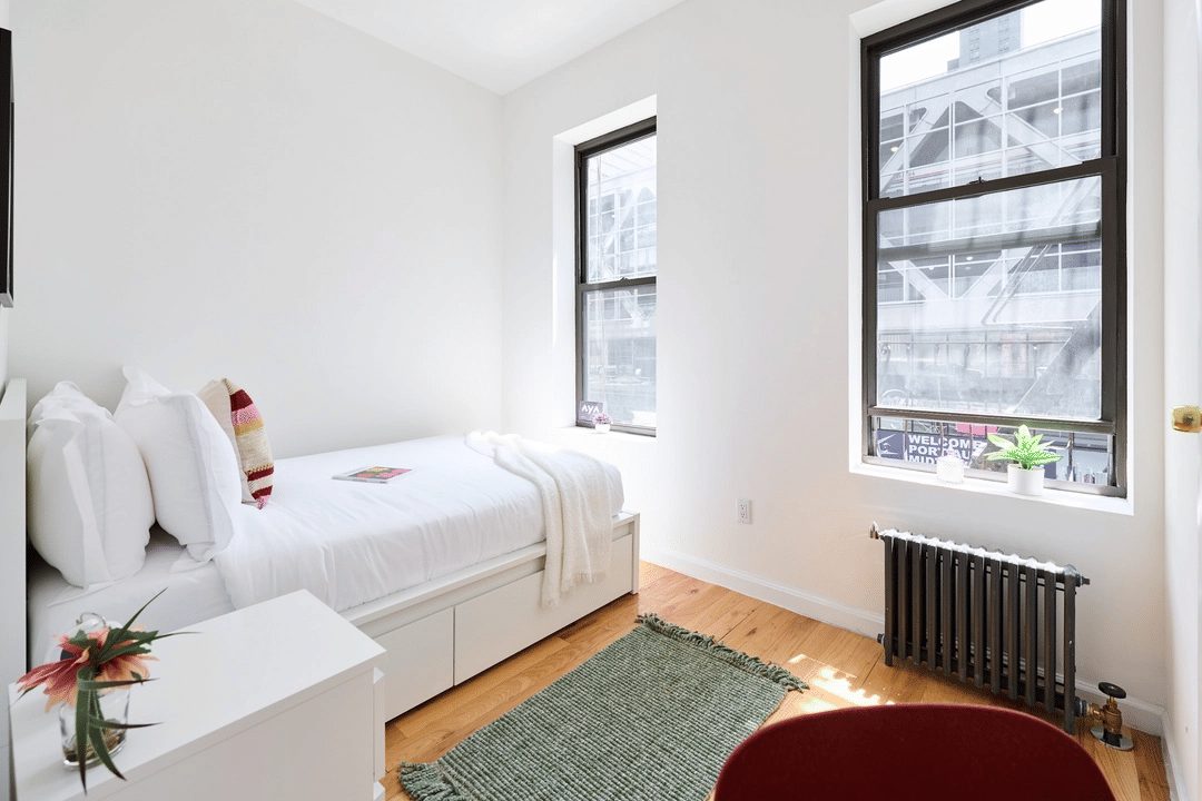 W 42nd St — student accommodation in New York City