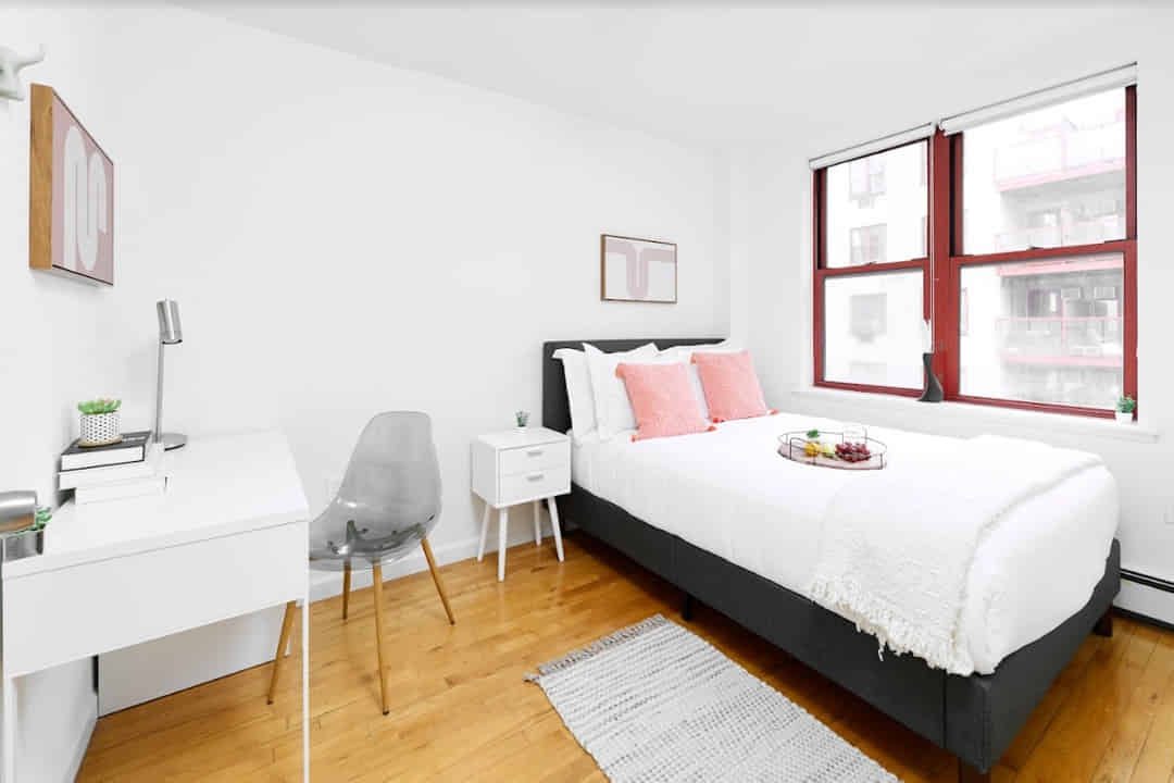E 7th St — student accommodation in New York City