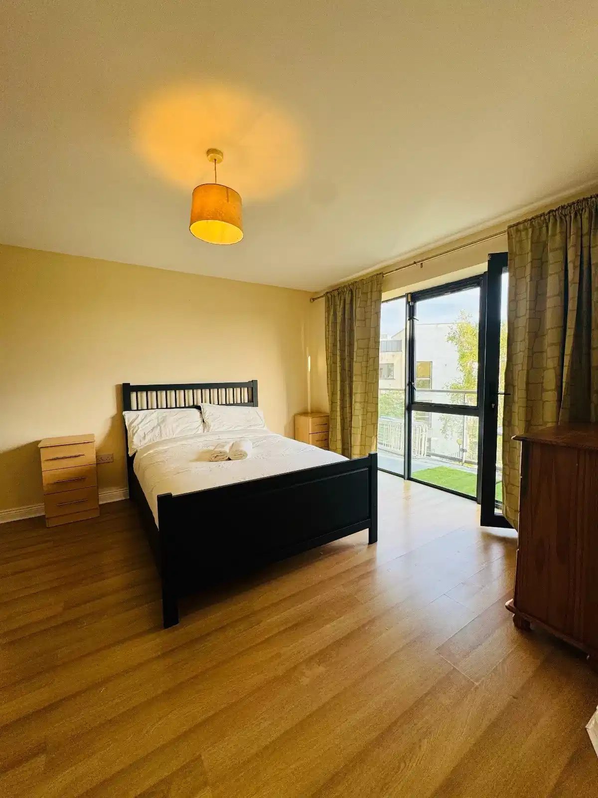Room in a 3 Bedroom Apartment, Westend Gate Apartment, Old Blessington Road — student accommodation in Dublin