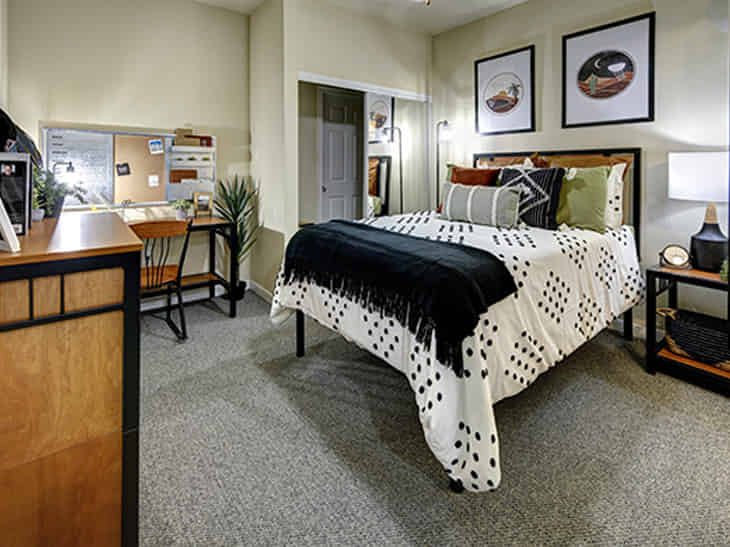 Callaway Villas — student accommodation in Bryan