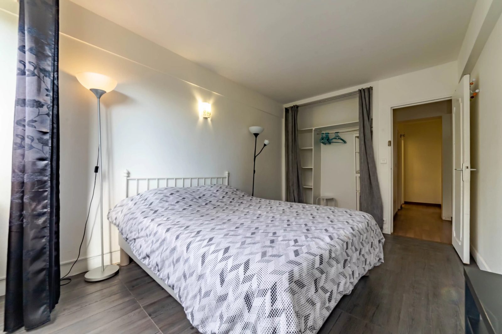 XO 92800 — student accommodation in Paris