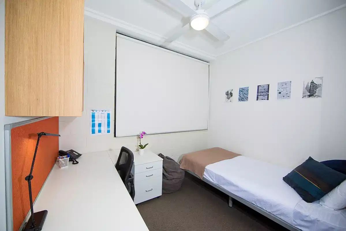 Robert Menzies College — student accommodation in Sydney