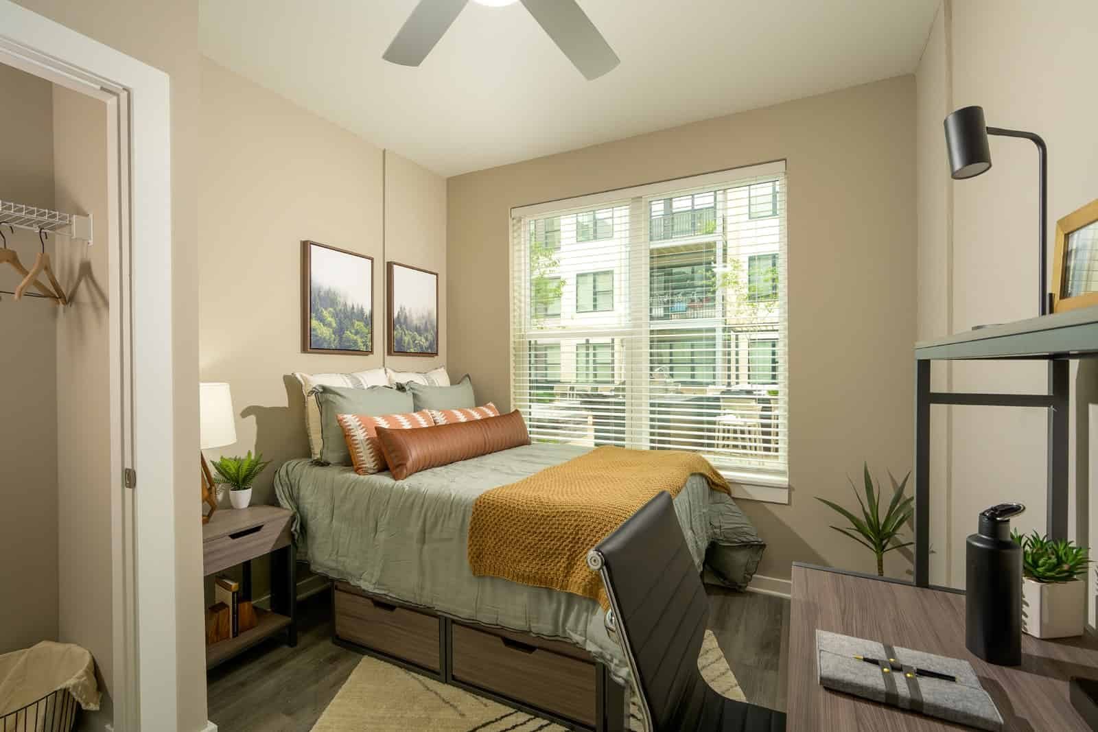 Standard at Bloomington — student accommodation in Bloomington