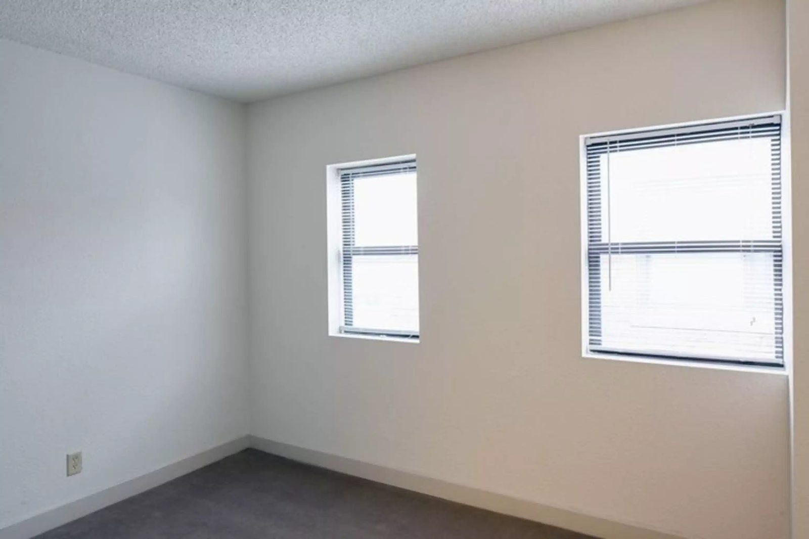 Cleopatra — student accommodation in Kansas City
