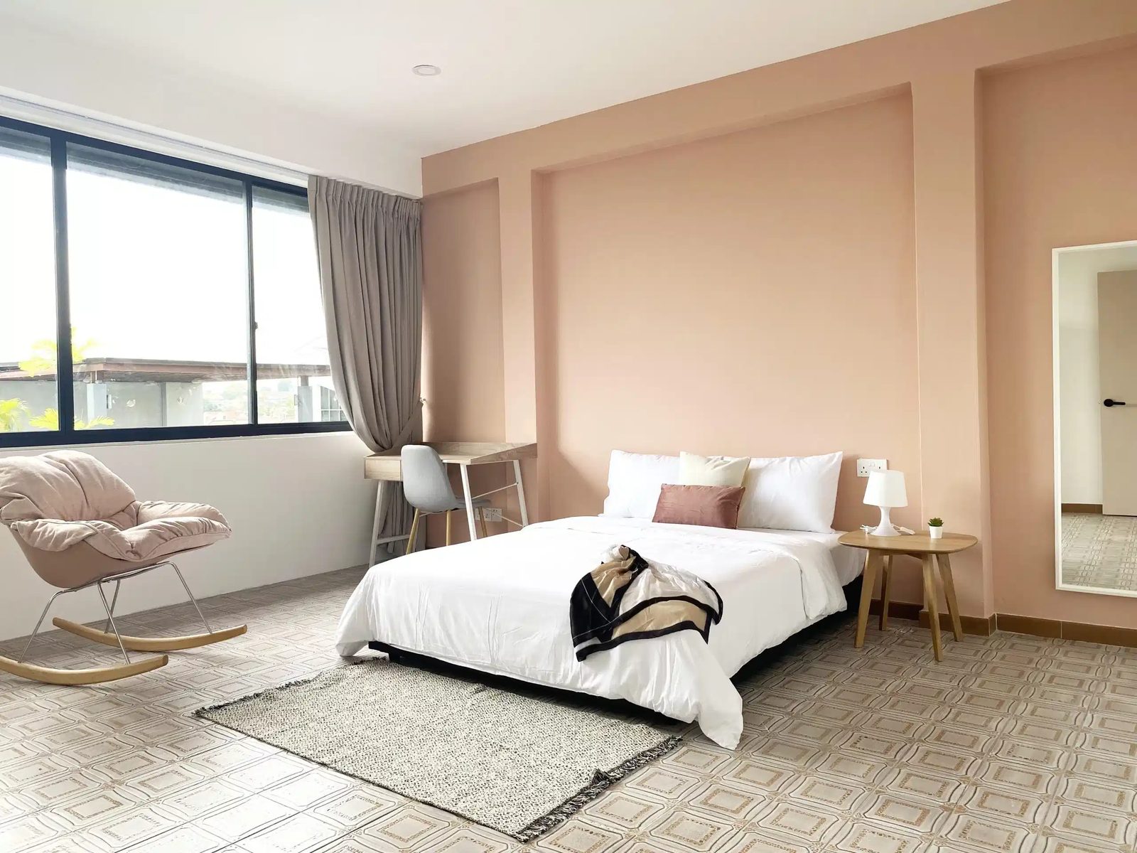 Room in a 5 Bedroom Apartment, 551C Bukit Timah Road — student accommodation in Singapore, Singapore