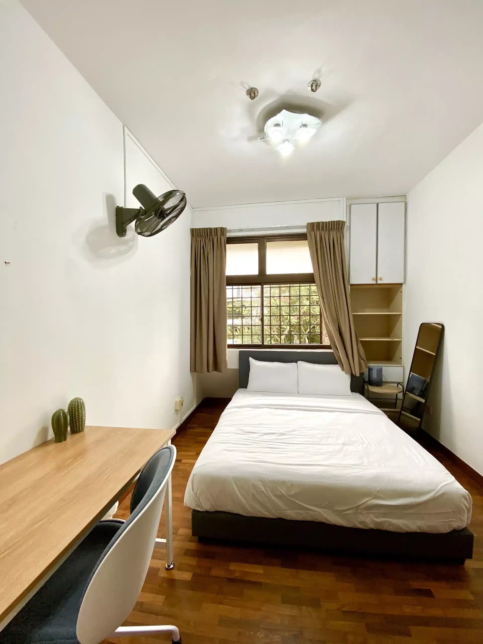 Room in a 4 Bedroom Apartment, 3 Hacienda Grove — student accommodation in Singapore, Singapore