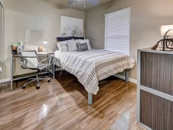 Royal Village — student accommodation in Gainesville