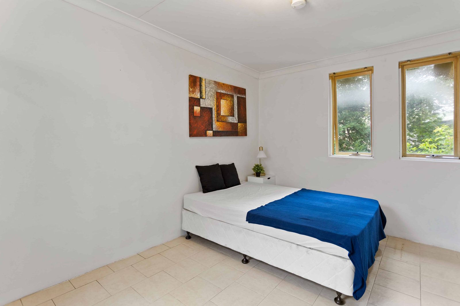 Room in a 16 Bedroom Apartment, 11 Liberty, Enmore — student accommodation in Sydney