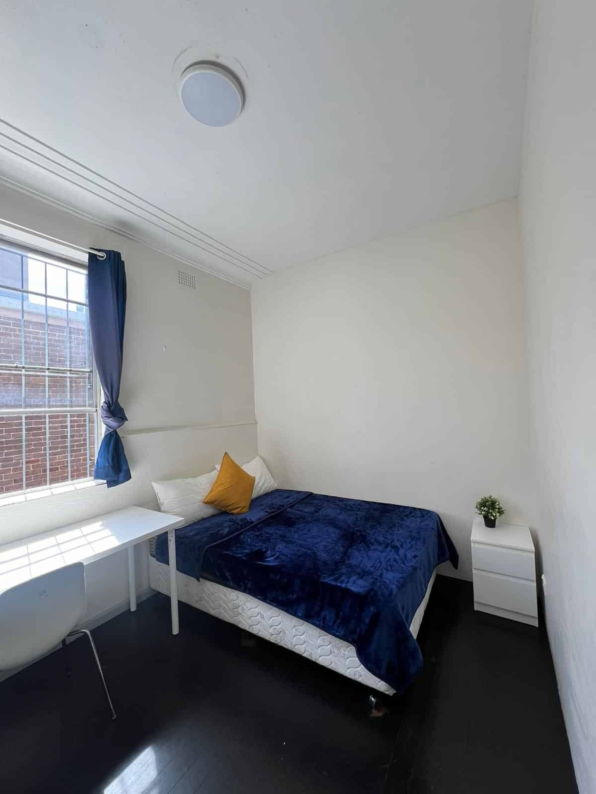Room in a 6 Bedroom Apartment, 1/336 Parramatta, Stanmore — student accommodation in Sydney