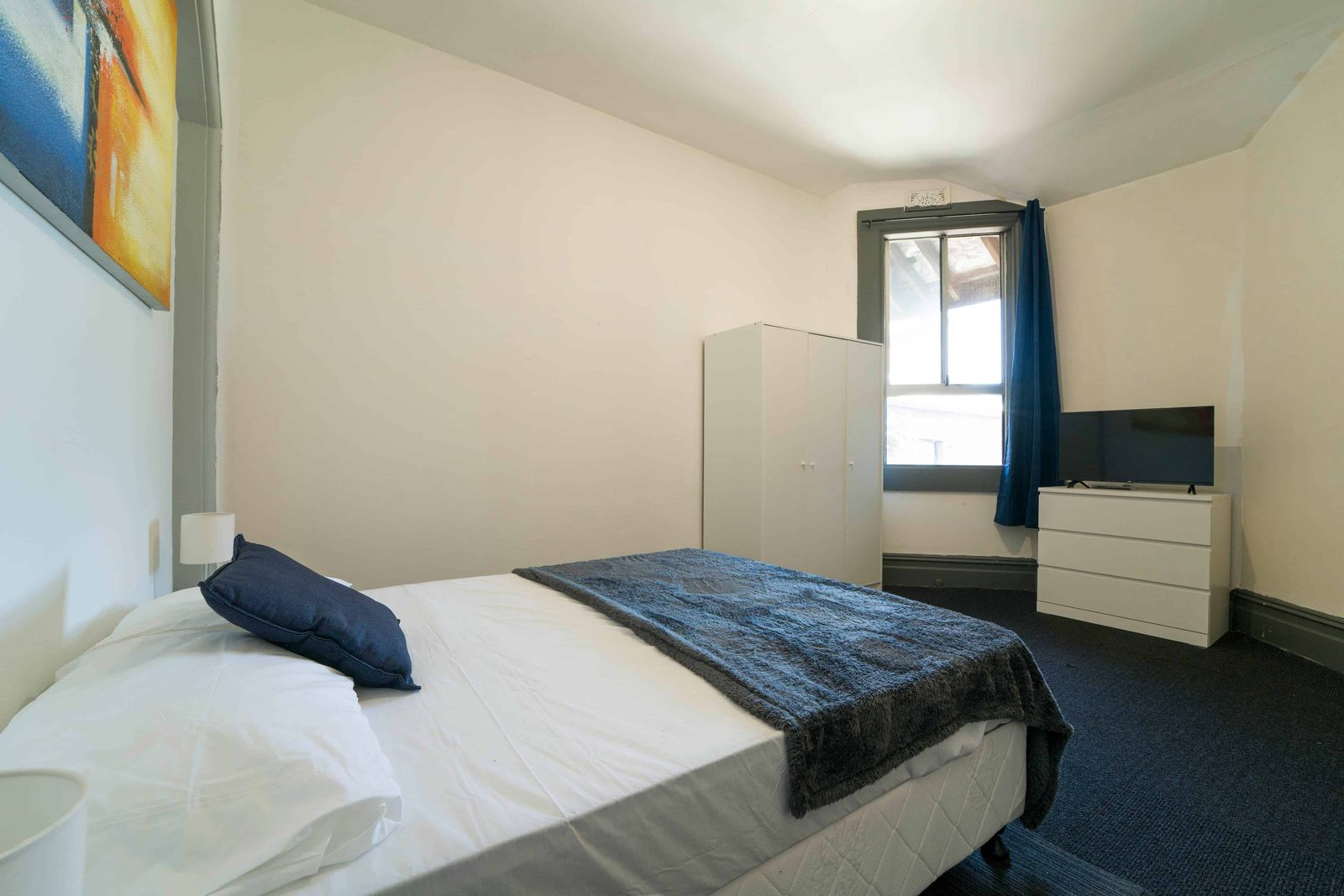 Room in a 8 Bedroom Apartment, 251 Cleveland, Redfern — student accommodation in Sydney