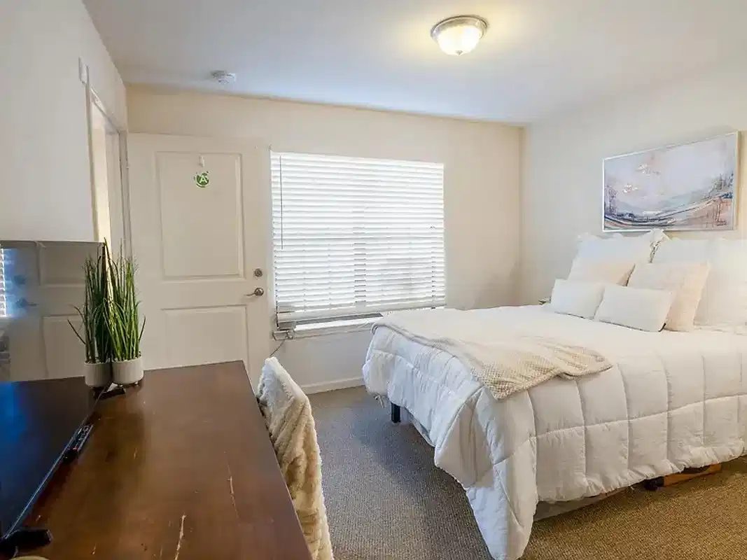 Yugo Flagstaff Grove — student accommodation in Flagstaff